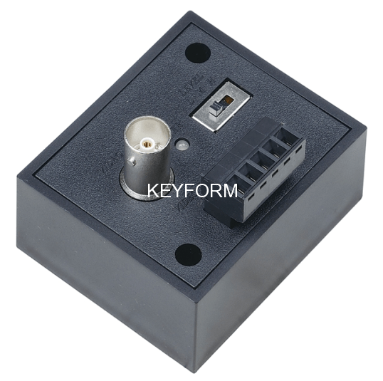 Передатчик активный HDTVI SC&T TTA111TVIT