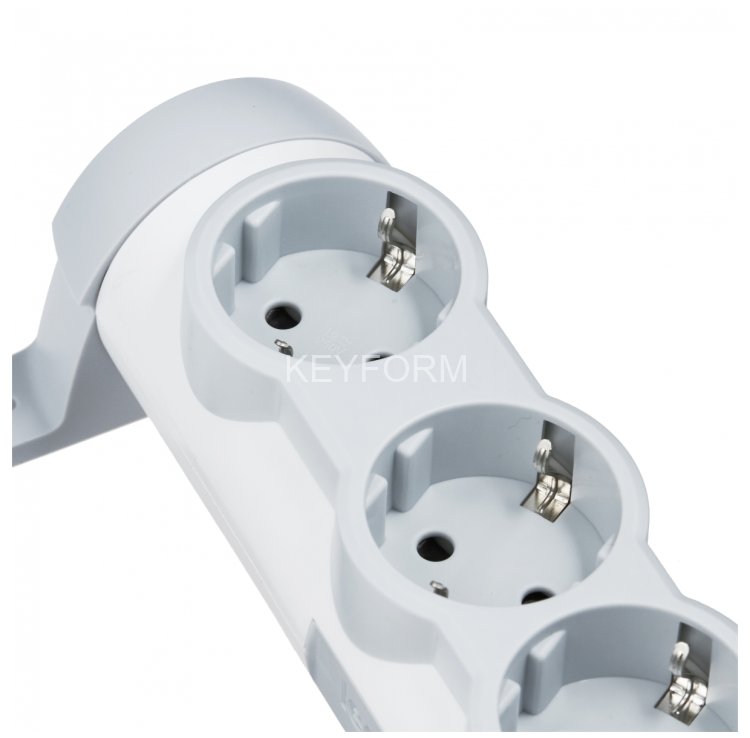 Удлинитель 4X2К+З 3м. комф/без Legrand Комфорт и безопасность (3 м, 4 розетки)