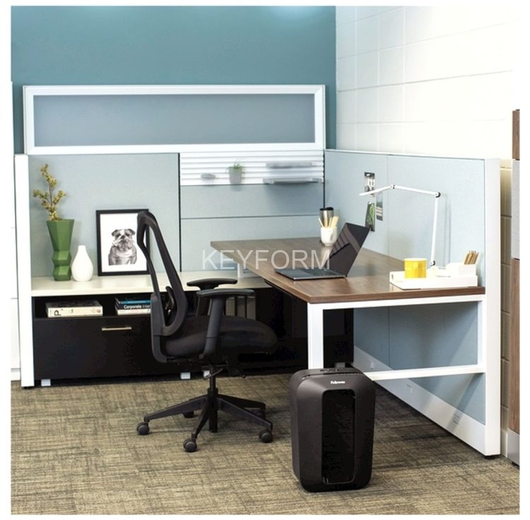 Шредер Fellowes® Powershred® LX70, DIN P-4, 4х37мм, 11 лст., 18 лтр., уничт.: скрепки,скобы,карты Fellowes FS-44075