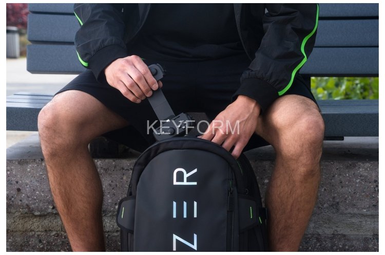 Игровой контроллер Razer Kishi V2 for iOS Razer RZ06-04190100-R3M1