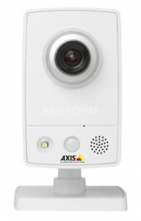IP-камера корпусная AXIS M1033-W (0521-002)